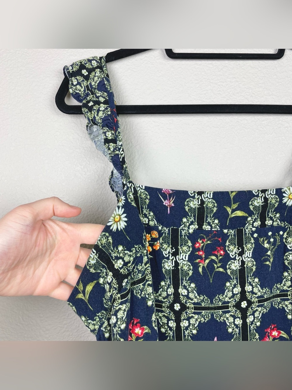 Agua Bendita x Target Women's Large Navy Floral Tile Flutter Sleeve Mini Dress - Picture 4 of 16